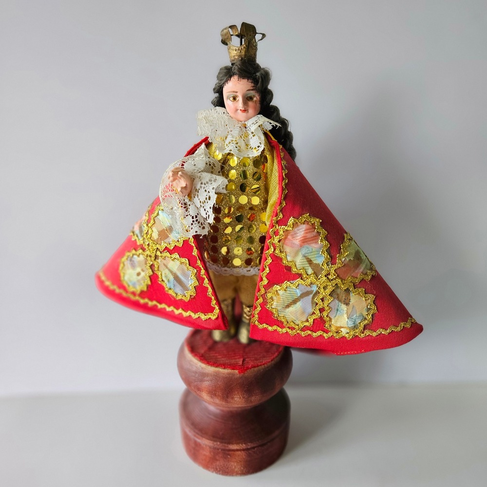 Vtg Handmade 'Infant of‎ Prague' Figure Doll Santo Nino Religious on Wooden Base